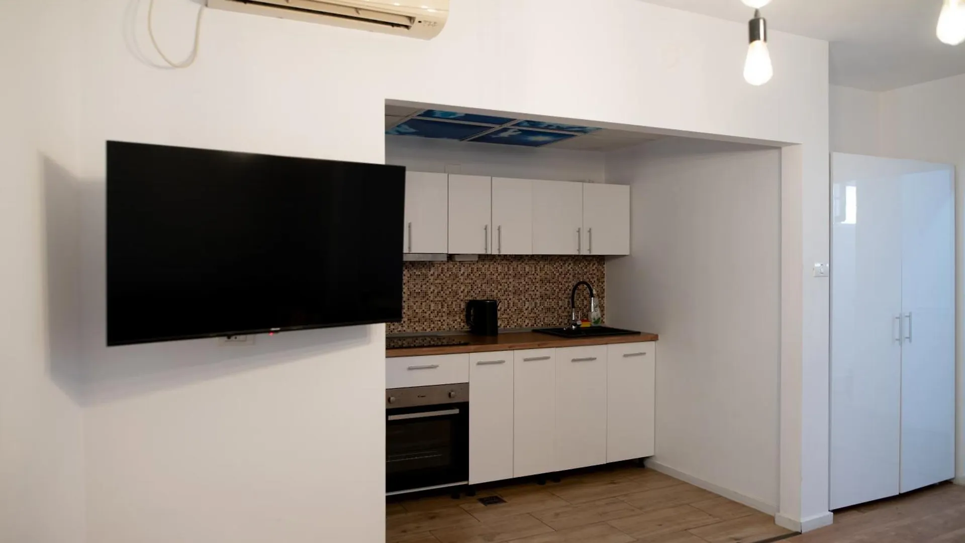 Apartment Moise House - Kosher Aparthotel Bucharest