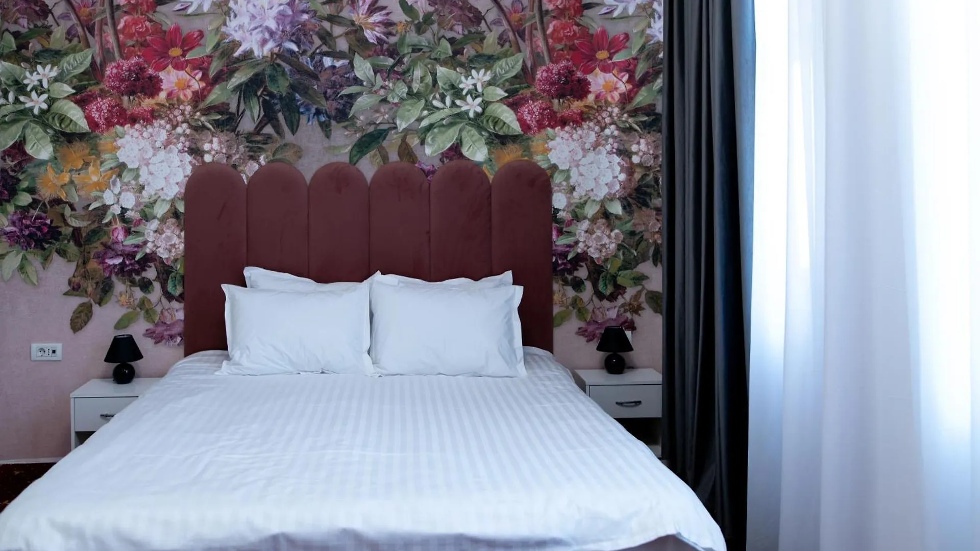 Moise House - Kosher Aparthotel Bucharest