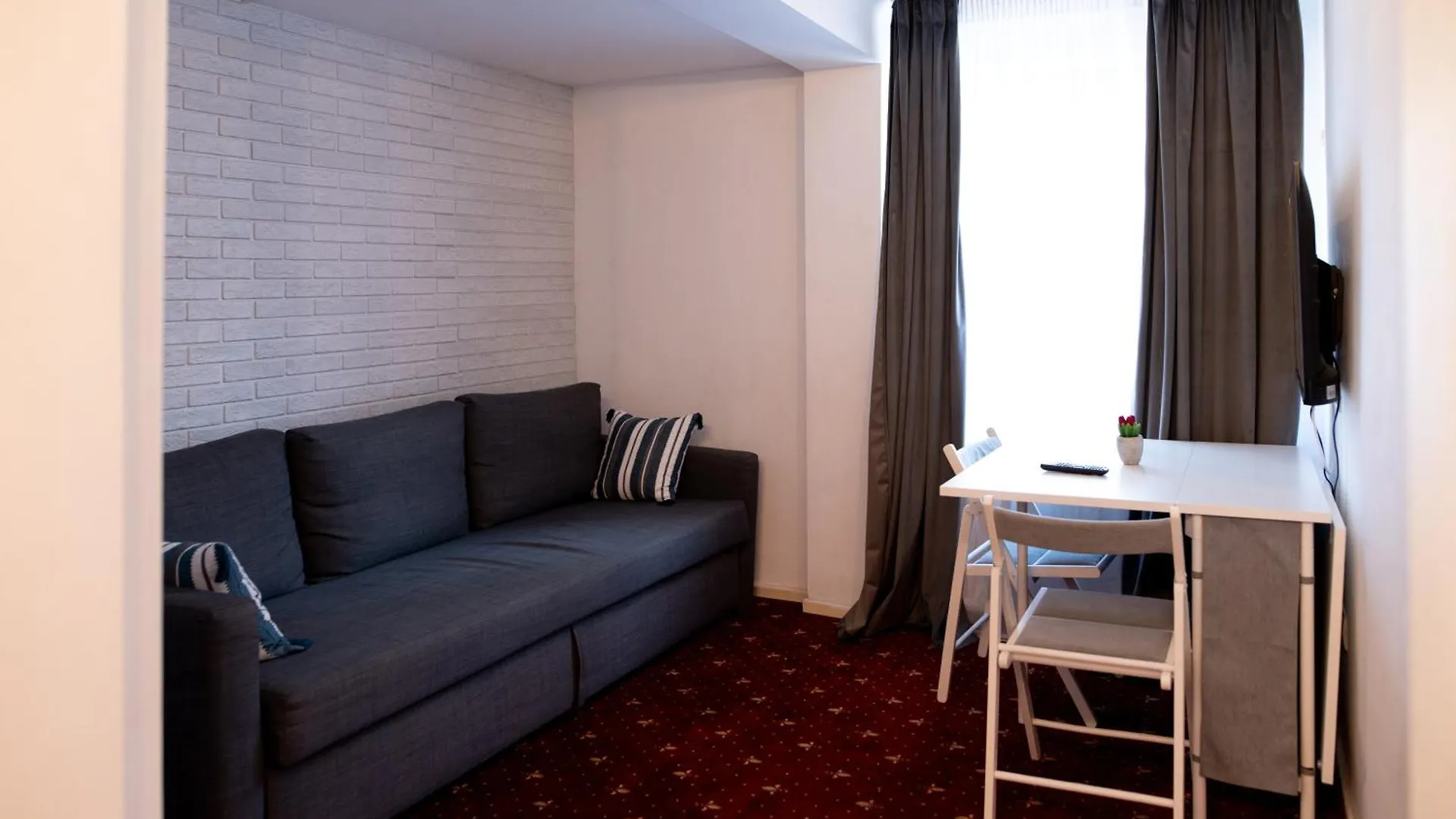 Moise House - Kosher Aparthotel Bucharest 3*,  Romania