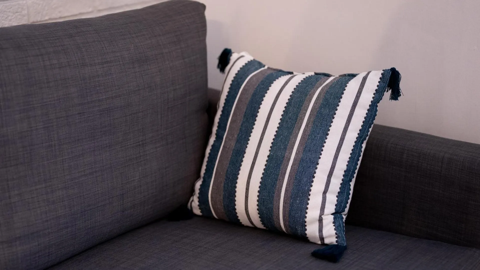 Apartment Moise House - Kosher Aparthotel Bucharest
