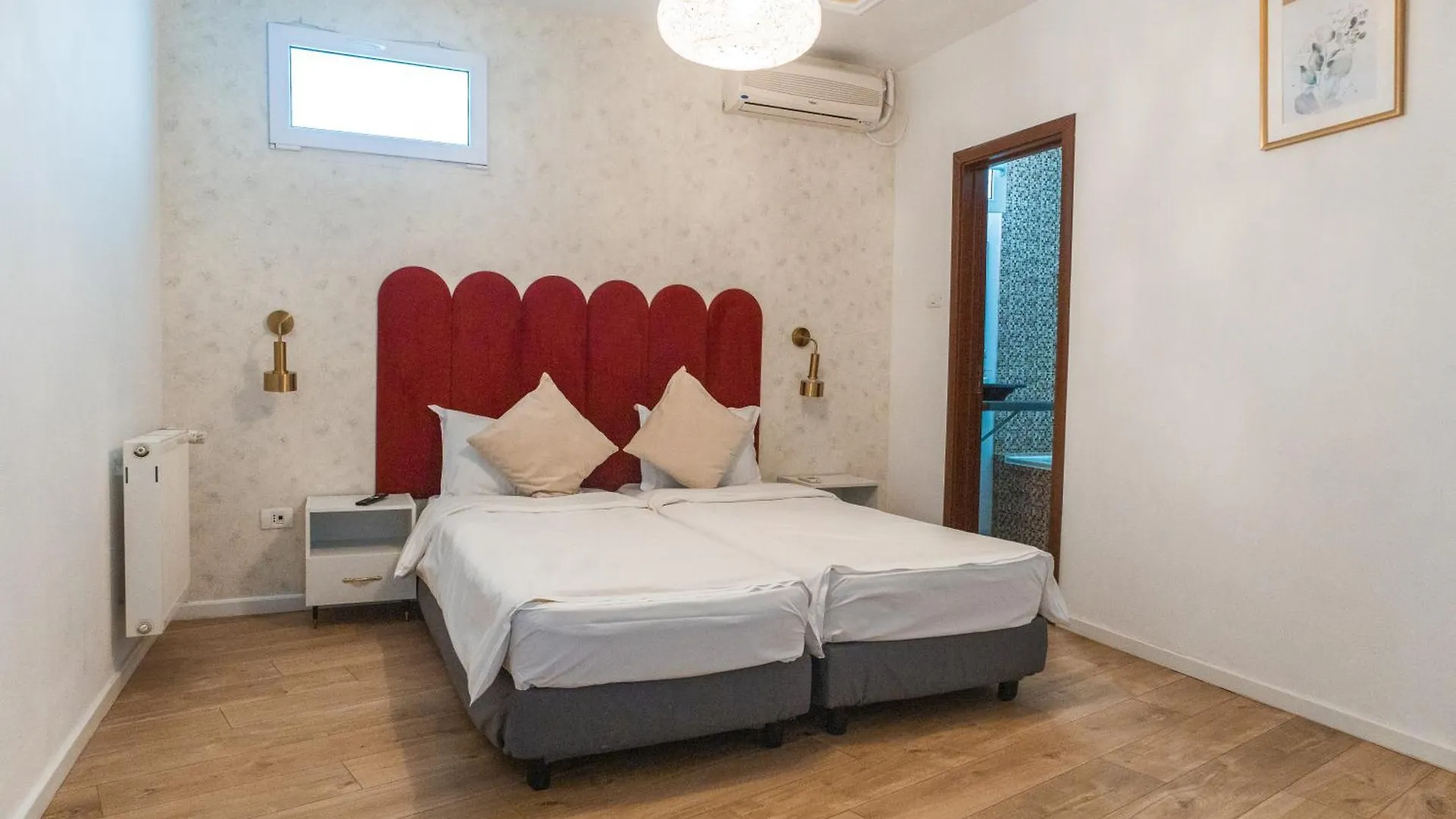 Moise House - Kosher Aparthotel Bucharest Apartment